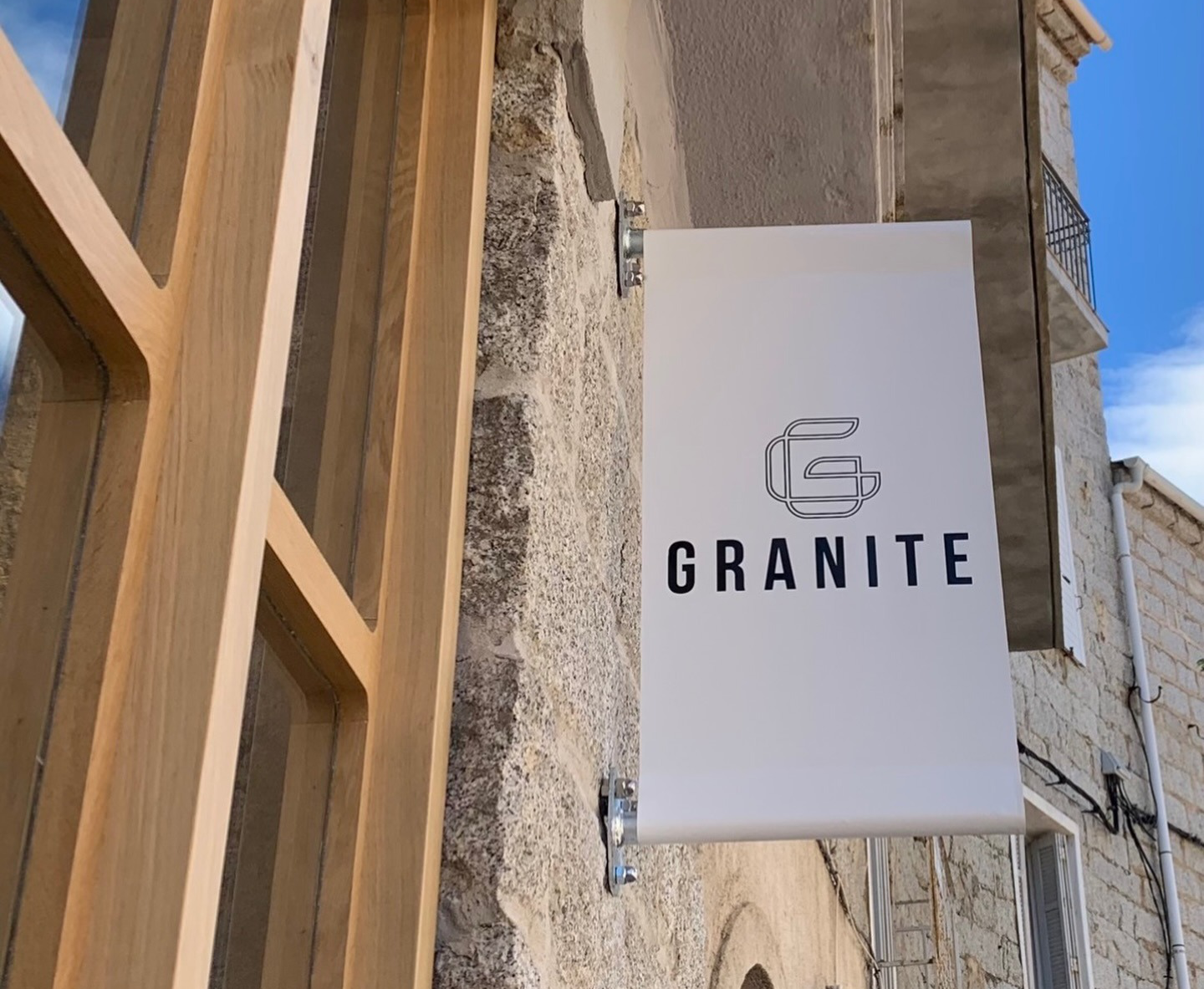 L'EMPREINTE GRANITE
